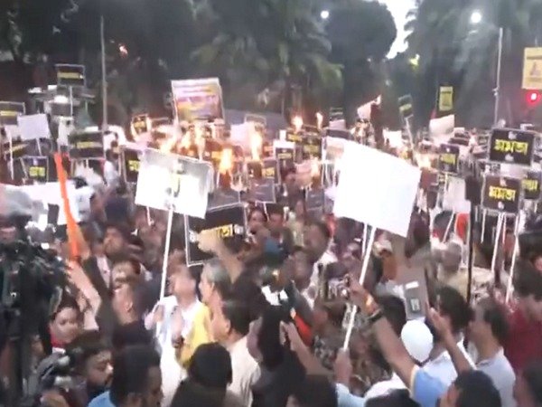 कथित सामूहिक दुष्कर्म मामले को लेकर भाजपा द्वारा गठित चार सदस्यों का फैक्ट फाइंडिंग पैनल कोलकाता के दौरे पर