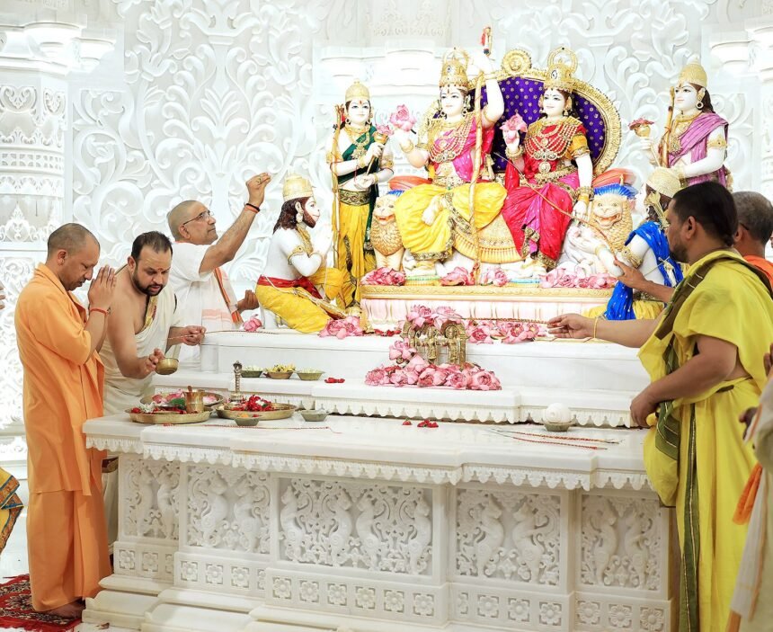 अयोध्या राम मंदिर में राम दरबार की अभिजीत मुहूर्त में प्राण प्रतिष्ठा