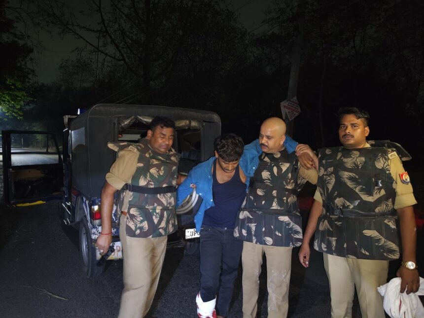 लखनऊ में पुलिस और लुटेरों के बीच मुठभेड़, एक बदमाश के पैर में लगी गोली, ई-रिक्शा सवार महिला से की थी लूटपाट