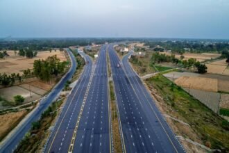 गोरखपुर लिंक एक्सप्रेस-वे : अंतरराष्ट्रीय कसौटी पर खरा… अब भरिए फर्राटा