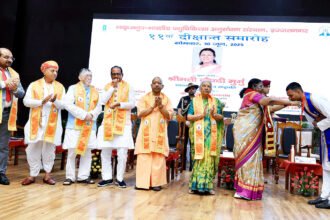 बरेली : राष्ट्रपति द्रौपदी मुर्मू ने IVRI यूनिवर्सिटी के 24 स्टूडेंट्स को मेडल और उपाधि दी