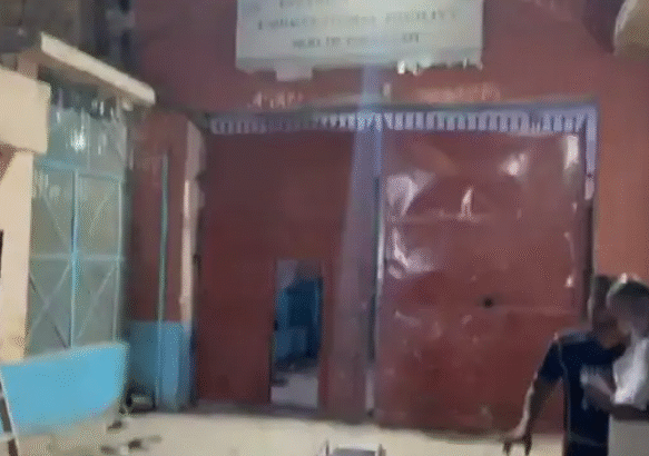 पाकिस्तान में कराची की जेल से 216 कैदी भागे, भूकंप के बाद अफरातफरी में मेन गेट से फरार