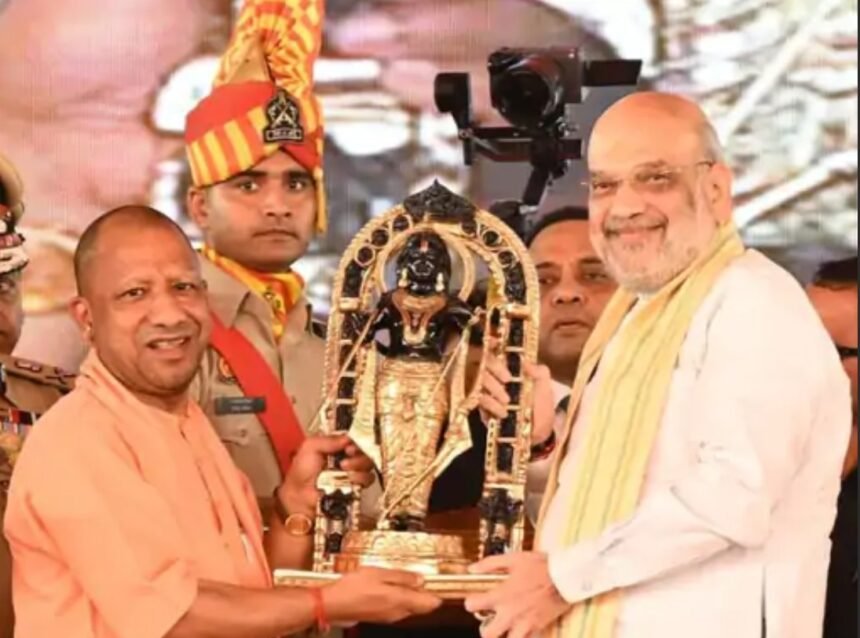 लखनऊ में सिपाहियों को बांटे जॉइनिंग लेटर, अमित शाह बोले-योगी सरकार में गुंडों का फरमान नहीं चलता