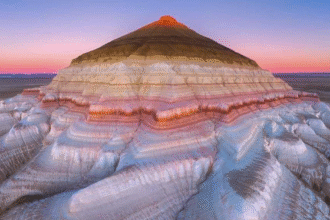 मंगिस्टाउ पठार : दूसरी दुनिया जैसी कजाकिस्तान की यह रहस्यमयी जगह