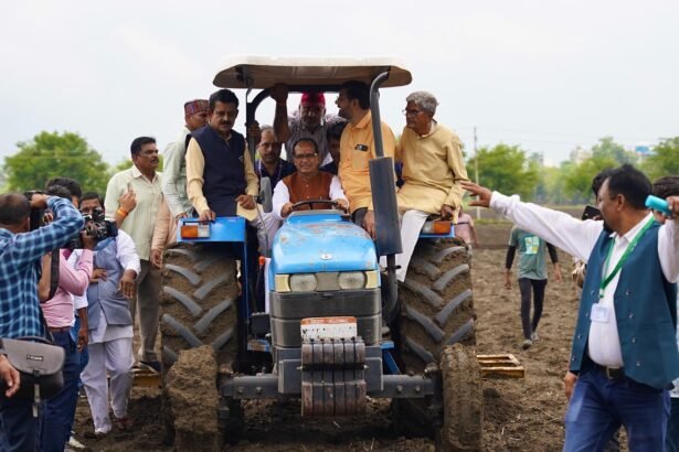 सोयाबीन का उत्पादन बढ़ाने व किसानों को ठीक दाम मिलें, ऐसी नीति बनाएंगे : केंद्रीय मंत्री शिवराज सिंह चौहान