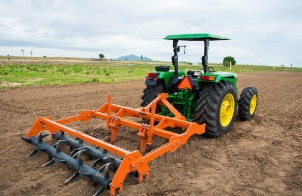 यूपी के किसानों को खुशखबरी! कृषि यंत्र अनुदान के लिए विभाग के पोर्टल पर खुद कर सकेंगे बुकिंग