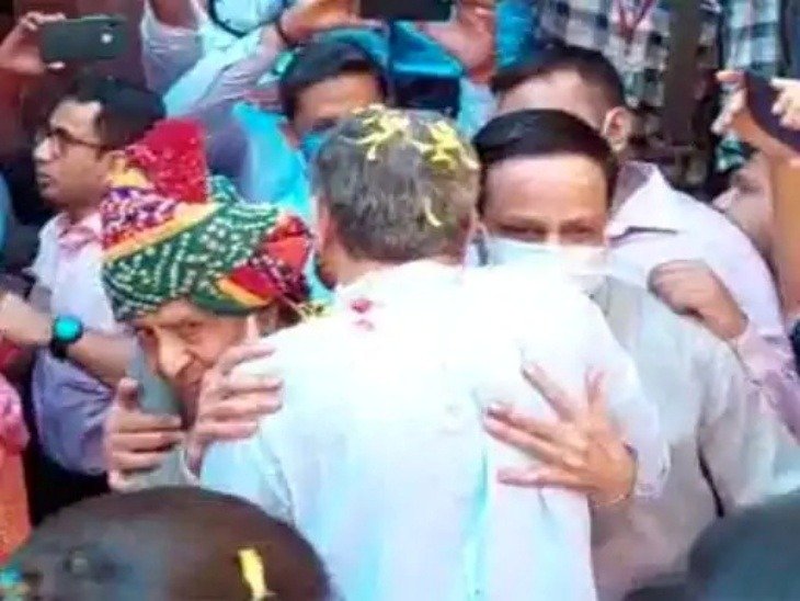 रेल मंत्री अश्विनी वैष्णव के पिता का निधन, पिछले कुछ समय से थे बीमार, जोधपुर एम्स में चल रहा था इलाज