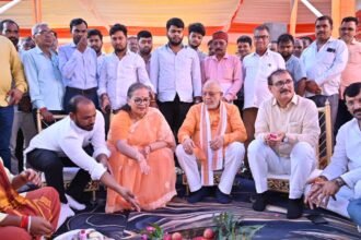 “लखनऊ को आधुनिक स्वरूप देने की दिशा में बड़ा कदम – गोमती नगर विस्तार की 14 परियोजनाओं का शिलान्यास”