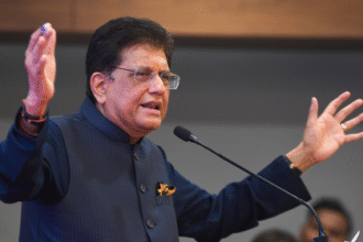 चेन्नई में AIADMK महासचिव पलानीस्वामी और BJP नेता पियुष गोयल की बैठक, तमिलनाडु विधानसभा चुनाव से पहले NDA गठबंधन की चर्चा करते हुए