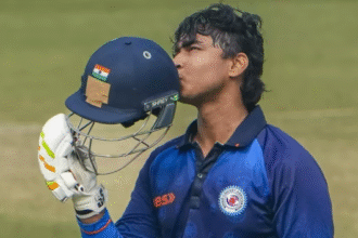 वैभव सूर्यवंशी ने विजय हजारे ट्रॉफी में 36 गेंदों में सेंचुरी बनाई और बिहार को 574/6 के विश्व रिकॉर्ड स्कोर तक पहुँचाया