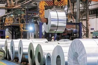 JFE Steel Corporation ने Bhushan Power & Steel में 50% हिस्सेदारी खरीदी, भारत के स्टील उद्योग में विदेशी निवेश बढ़ा।