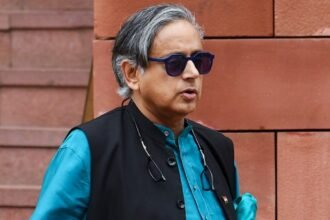 शशि थरूर नालंदा विश्वविद्यालय के नए परिसर का निरीक्षण करते हुए, MEA की अज्ञात योगदानों की सराहना करते हुए