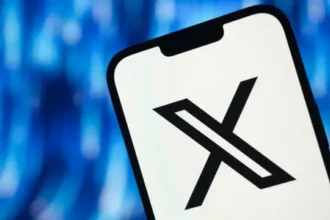 Grok एआई विवाद के बाद X प्लेटफॉर्म द्वारा अश्लील कंटेंट हटाने और अकाउंट्स डिलीट करने पर भारत सरकार की कार्रवाई