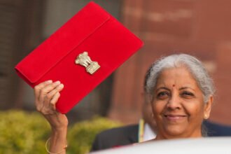 संघीय बजट 2026: NSE और BSE के खुलने की संभावना, निवेशक तैयार