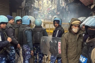 तुर्कमैन गेट: MCD की अवैध निर्माण ध्वस्त कार्रवाई में पत्थरबाजी, पांच गिरफ्तार