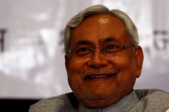 बिहार के मुख्यमंत्री नीतीश कुमार और जेडीयू पार्टी का नेतृत्व संकट; उत्तराधिकारी की तलाश