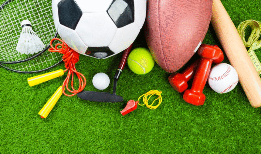 युवा कार्यक्रम एवं खेल मंत्रालय की बैठक में राष्ट्रीय खेल संघों के वरिष्ठ अधिकारी, अंतरराष्ट्रीय संबंध और मेक इन इंडिया इन स्पोर्ट्स समिति पर चर्चा करते हुए