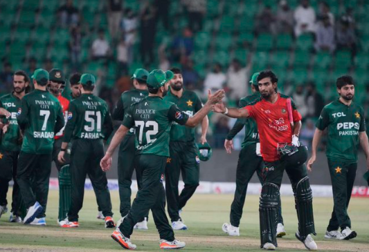 पाकिस्तान और बांग्लादेश के T20 वर्ल्ड कप 2026 में विवाद को लेकर ICC बैठक