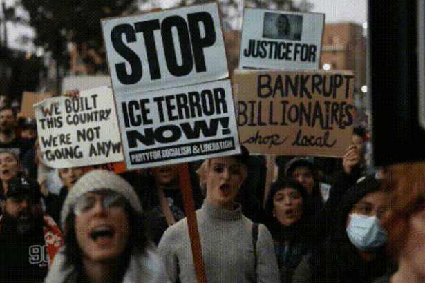 मिनियापोलिस में एलेक्स प्रेट्टी की मौत के बाद फेडरल एजेंट्स के खिलाफ प्रदर्शन