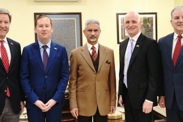 विदेश मंत्री एस. जयशंकर और अमेरिकी राजदूत सर्जियो गोर की बैठक