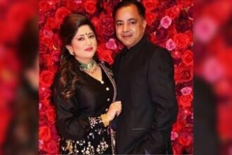 जॉर्जिया के लॉरेंसविले में गोलीबारी की घटना के बाद मौके पर पहुंची पुलिस