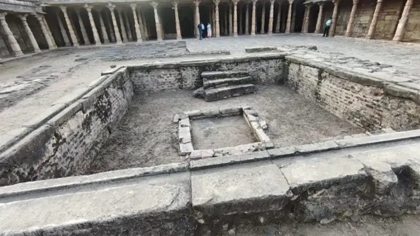 धार भोजशाला-कमल मौला परिसर में सुप्रीम कोर्ट के आदेश के बाद बसंत पंचमी और जुमा नमाज का शांतिपूर्ण आयोजन