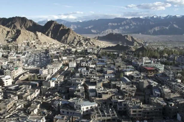 लद्दाख क्षेत्र में 5.7 तीव्रता का भूकंप, लेह में महसूस हुए झटके