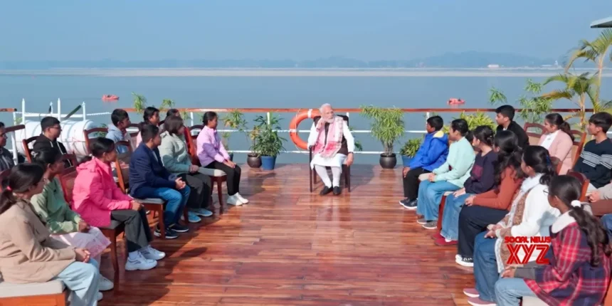 Pariksha Pe Charcha 2026 में छात्रों से संवाद करते प्रधानमंत्री नरेंद्र मोदी