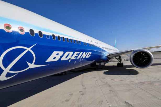 बोइंग रक्षा इकाई में 300 कर्मचारियों की छंटनी की तैयारी