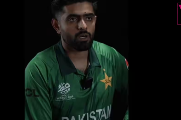 बाबर आजम प्रेस कॉन्फ्रेंस में मैच की तैयारी पर बात करते हुए