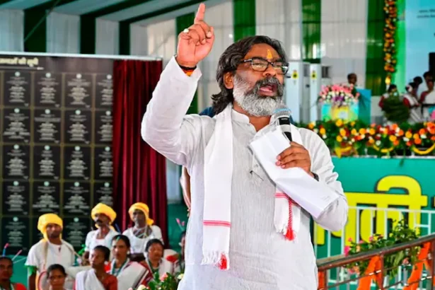 Assam Election 2026 के लिए JMM और Congress नेताओं की बैठक