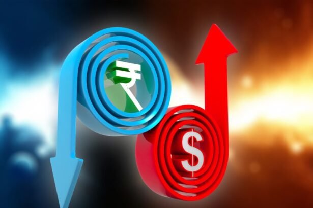 डॉलर के मुकाबले कमजोर होता भारतीय रुपया और बढ़ती तेल कीमतों का संकेत