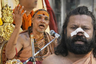 स्वामी अविमुक्तेश्वरानंद मीडिया से बातचीत करते हुए, आशुतोष ब्रह्मचारी ट्रेन हमला मामला