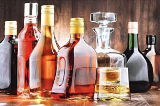 Karnataka नई शराब नीति के बाद शेयर बाजार में United Spirits और United Breweries के शेयरों में 6.5% की तेजी