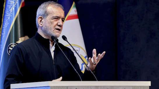 ईरान के राष्ट्रपति मसूद पेजेशकियन ने अमेरिका-इजरायल के साथ जारी तनाव के बीच युद्ध समाप्त करने के लिए तीन शर्तें रखीं।