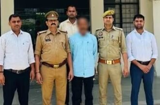 रीवा से गिरफ्तार आरोपी नागेश्वर सिंह बघेल को लेकर चर्चा, अखिलेश यादव की बेटी पर सोशल मीडिया पर आपत्तिजनक टिप्पणी मामले में पुलिस कार्रवाई