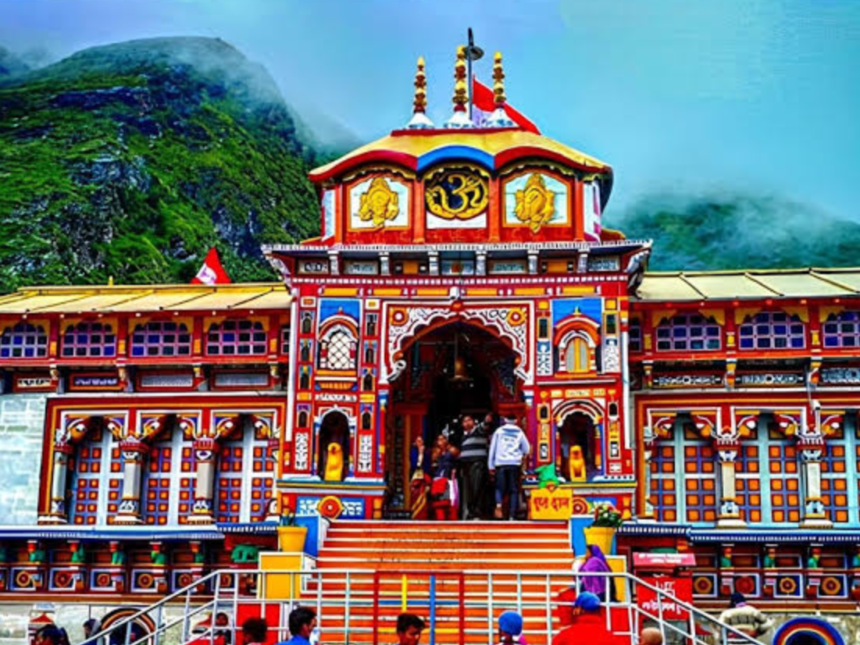 बद्रीनाथ मंदिर विवाद: BKTC ने निजी सचिव प्रमोद नौटियाल को किया निलंबित