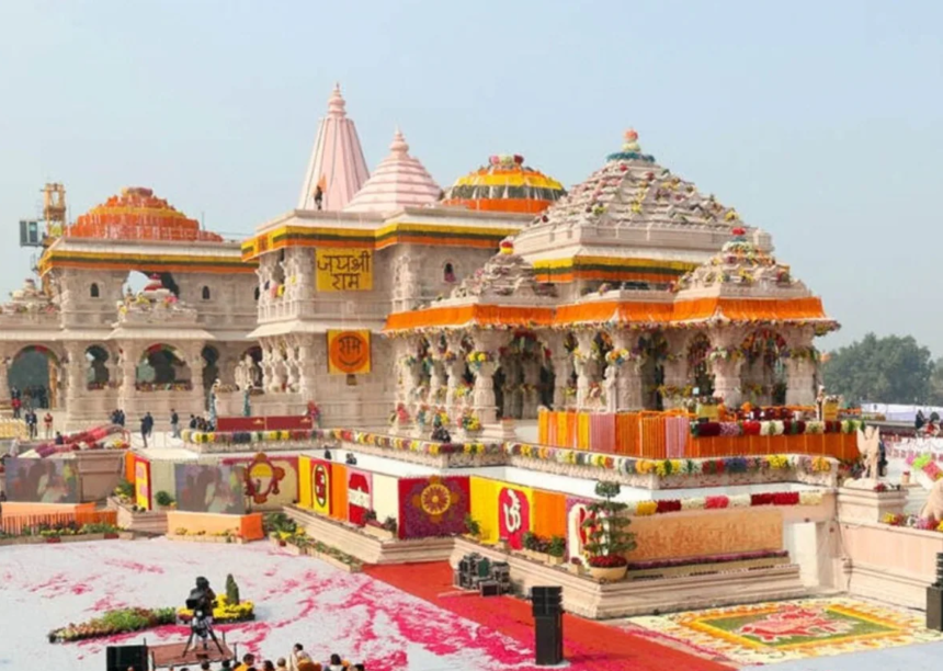 अयोध्या राम मंदिर में चढ़ावा चोरी की चर्चाओं के बीच श्रीराम जन्मभूमि तीर्थ क्षेत्र ट्रस्ट ने आधिकारिक आंकड़े जारी किए।