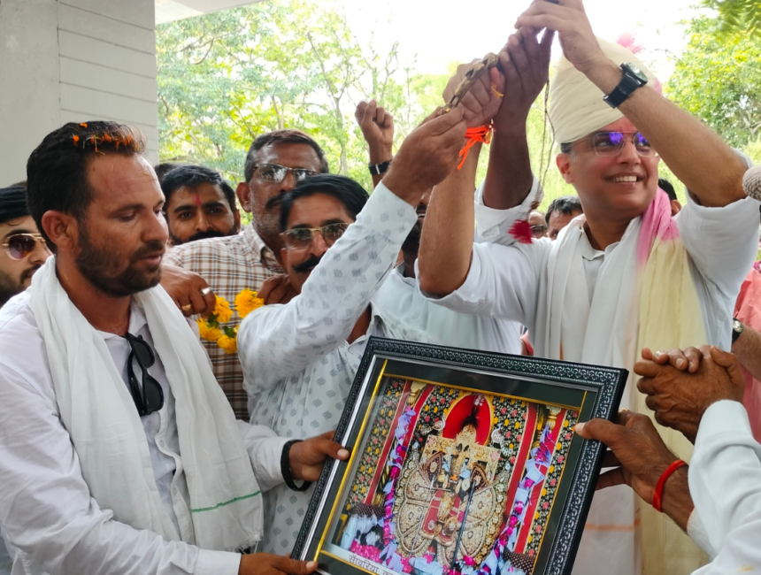डूंगरपुर की जनसभा में सचिन पायलट का बड़ा बयान