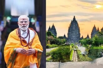 प्रधानमंत्री नरेंद्र मोदी इंडोनेशिया के ऐतिहासिक प्रम्बानन शिव मंदिर में राष्ट्रपति प्रबोवो सुबियांतो के साथ दर्शन करते हुए