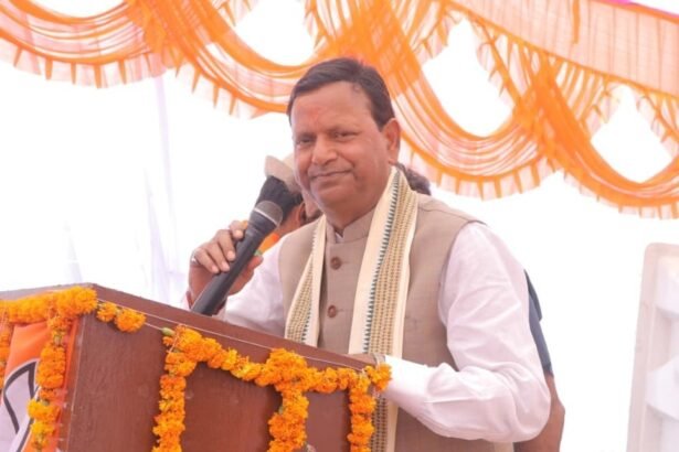 उत्तर प्रदेश विधानसभा चुनाव 2027 की तैयारी के तहत बीजेपी बूथ स्तर पर संगठन को मजबूत करने के लिए नई बूथ मैपिंग, बूथ सम्मेलन और मंडलों के पुनर्गठन का अभियान चला रही है
