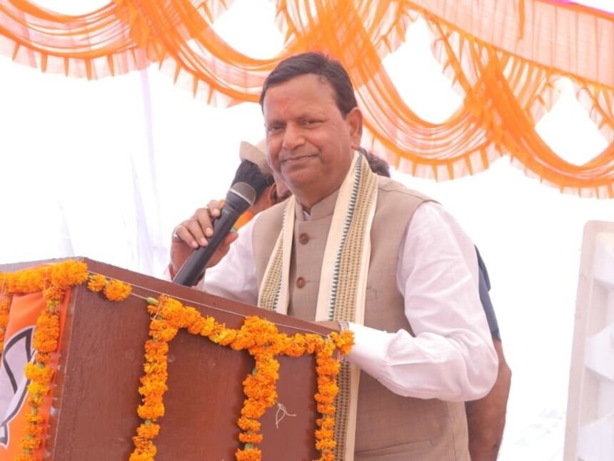 उत्तर प्रदेश विधानसभा चुनाव 2027 की तैयारी के तहत बीजेपी बूथ स्तर पर संगठन को मजबूत करने के लिए नई बूथ मैपिंग, बूथ सम्मेलन और मंडलों के पुनर्गठन का अभियान चला रही है